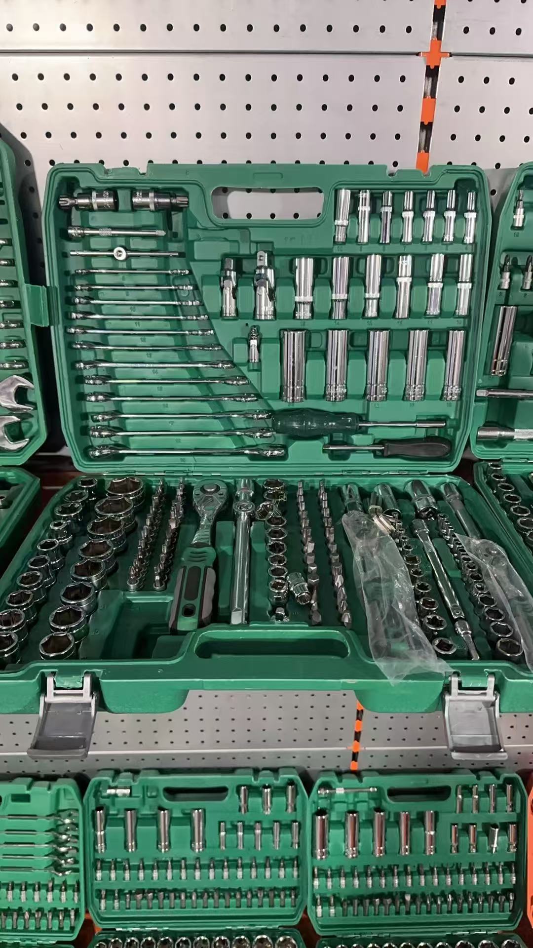216ピースDIY自動車修理ツールキット、ハンドパワーソース - Power Tools Hand Tools のレビューと価格